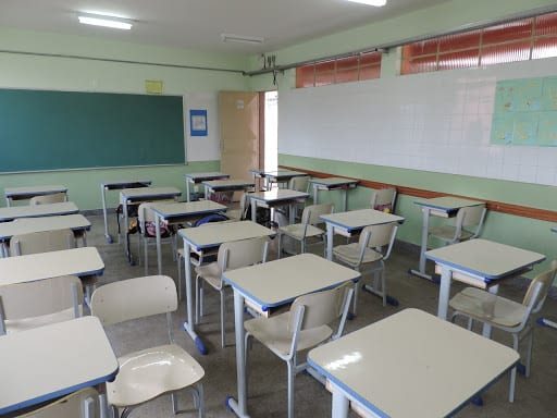 Itabira regulamenta ensino à distância nas escolas da rede municipal