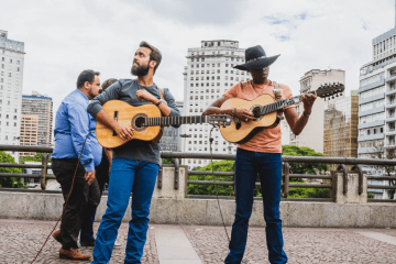 Lucas Reis e Thacio apresentam versão de “Só com Você” em novo lançamento de #SemFiltro