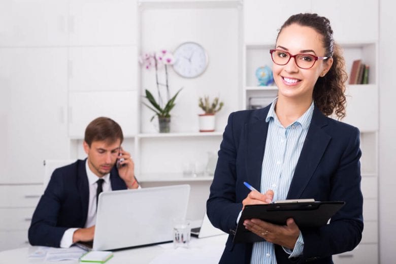 Empresa abre duas vagas para auxiliar administrativo em Itabira