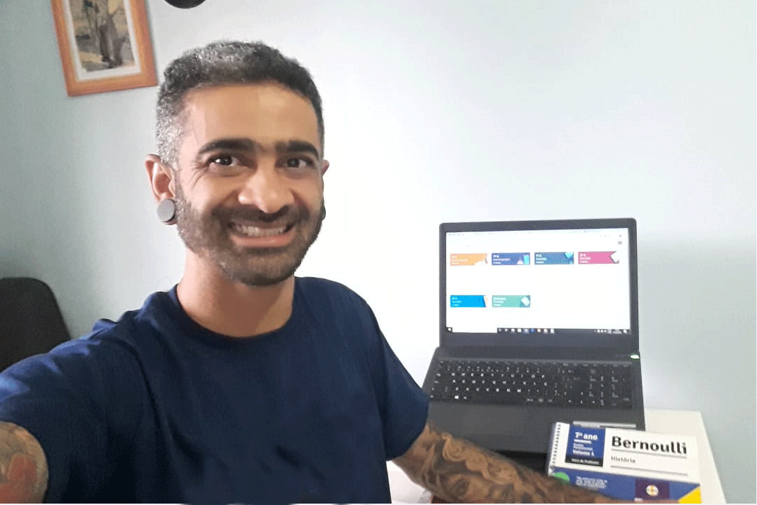 professor-Renan-Magalhães