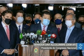 Guedes entrega proposta de reforma tributária ao Congresso Nacional