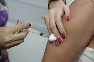 UFMG vai aplicar vacina chinesa contra a Covid-19 em 800 voluntários