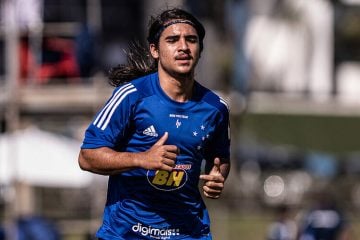 Cruzeiro prorroga o contrato do jovem atacante Riquelmo