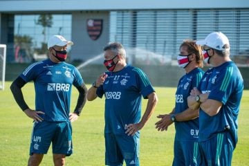 Apresentado, Domènec Torrent comanda primeiro treino no Flamengo