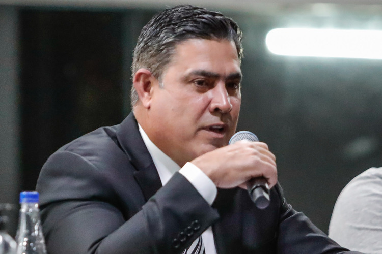 Sette Câmara elogia elenco do Atlético, mas considera que três clubes estão à frente