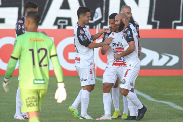 Operário-PR é superior e vence Figueirense pela Série B