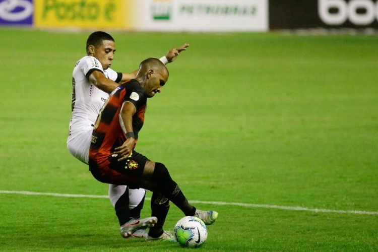 Lateral Patric enxerga Sport “com enorme potencial” na disputa pela Série A do Brasileiro