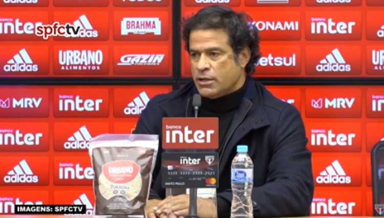 Raí garante permanência de Diniz no comando do São Paulo