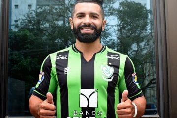 América oficializa contratação de atacante Guilherme, ex-Cruzeiro e Atlético
