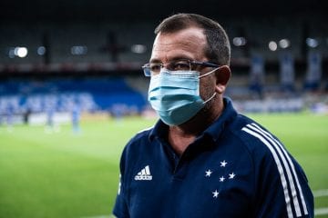 Enderson pede calma com encaixe no Cruzeiro e usa dificuldade do Flamengo como exemplo: ‘Ninguém está pronto’