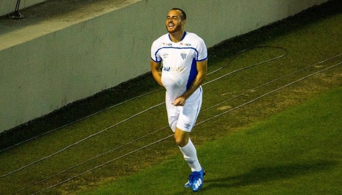 Avaí derrota Oeste em Barueri e se reabilita na Série B