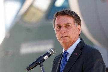 Bolsonaro afirma que vacina CoronaVac ‘não será comprada’