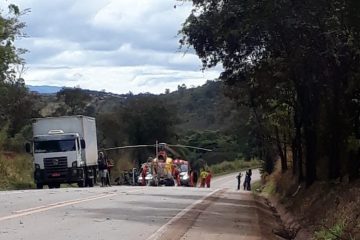 Ciclista é socorrido de helicóptero após ser atropelado na MG-436