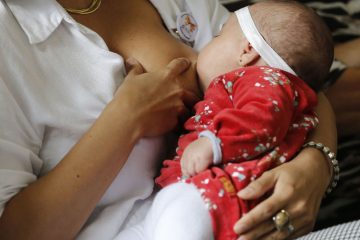 Leite materno não transmite o coronavírus, afirma estudo