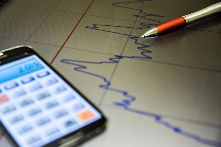 Contas públicas têm déficit de R$ 702,9 bilhões em 2020