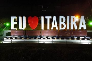 Município inaugura monumento “Eu amo Itabira”