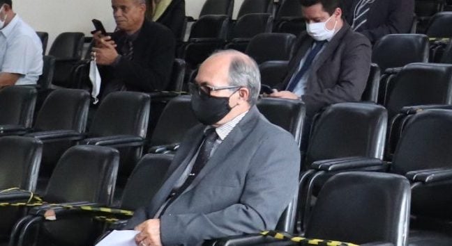 Após isolamento, vereador Jovelindo retorna à Câmara de Itabira