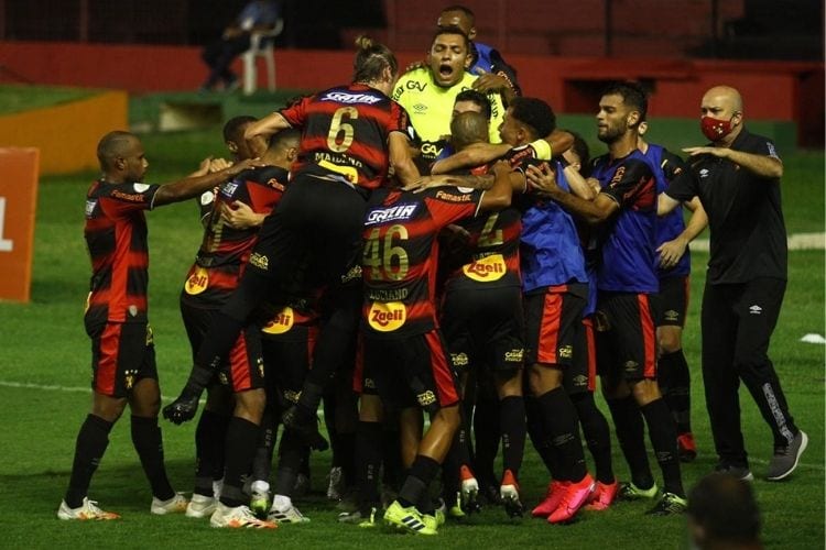 Sport enfrenta o Fortaleza no Castelão para manter sequência positiva no Brasileiro