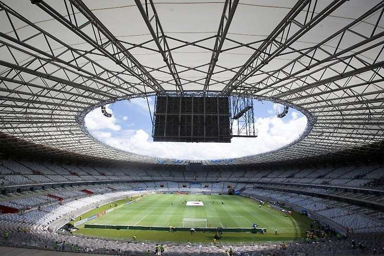 Prefeitura de BH ainda não autoriza volta de público aos estádios: ‘Decisão cabe ao município’