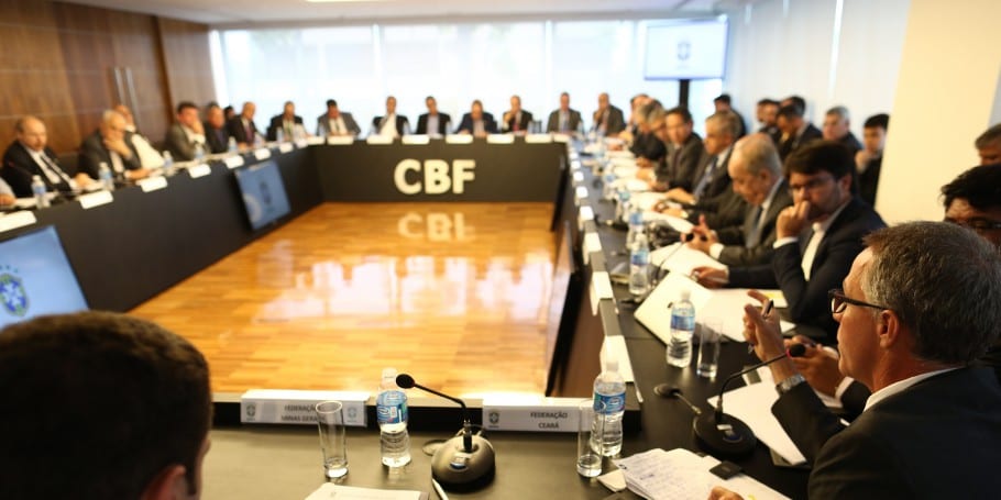 Incomodados, CBF e clubes abrem guerra contra o Flamengo nos bastidores