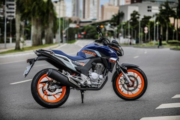 Honda e Yamaha