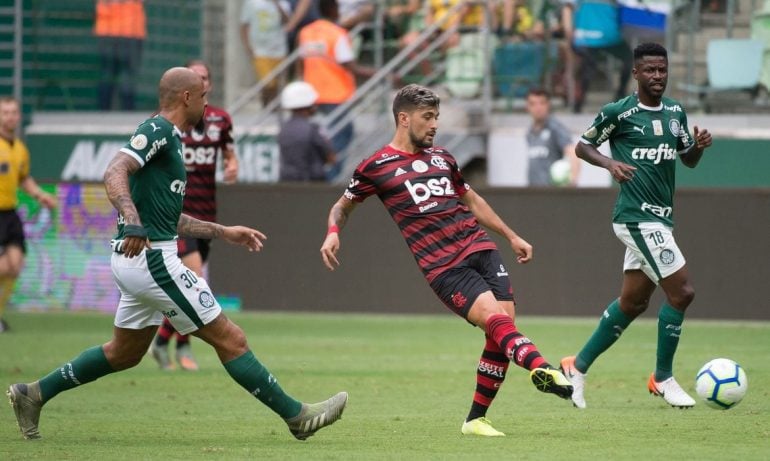 Desembargadora mantém suspensão de jogo entre Flamengo e Palmeiras