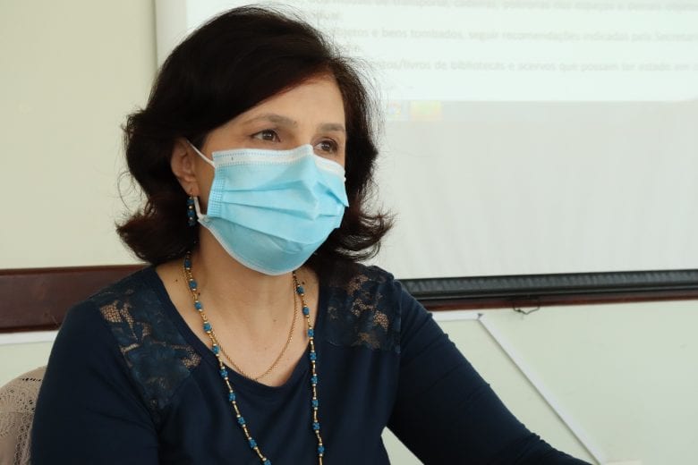 “Onda verde não é sinônimo de rotina normal, mas de cuidado redobrado”, diz secretária
