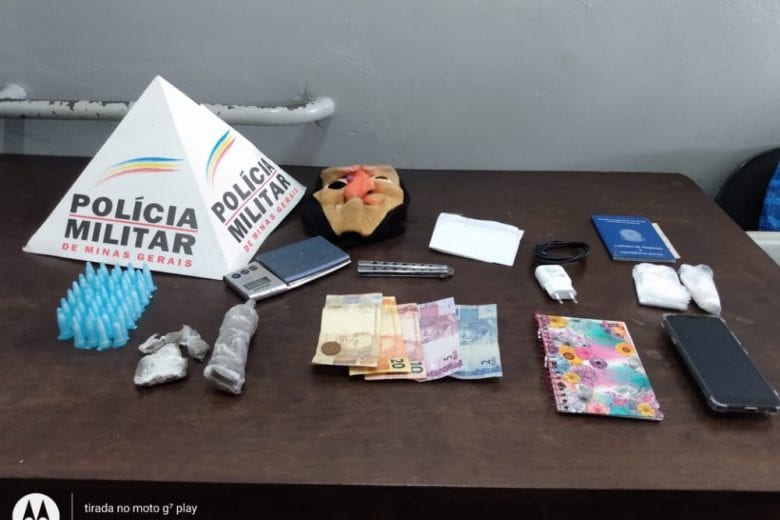 PM prende suspeitos de tráfico e uso de drogas em Santa Bárbara