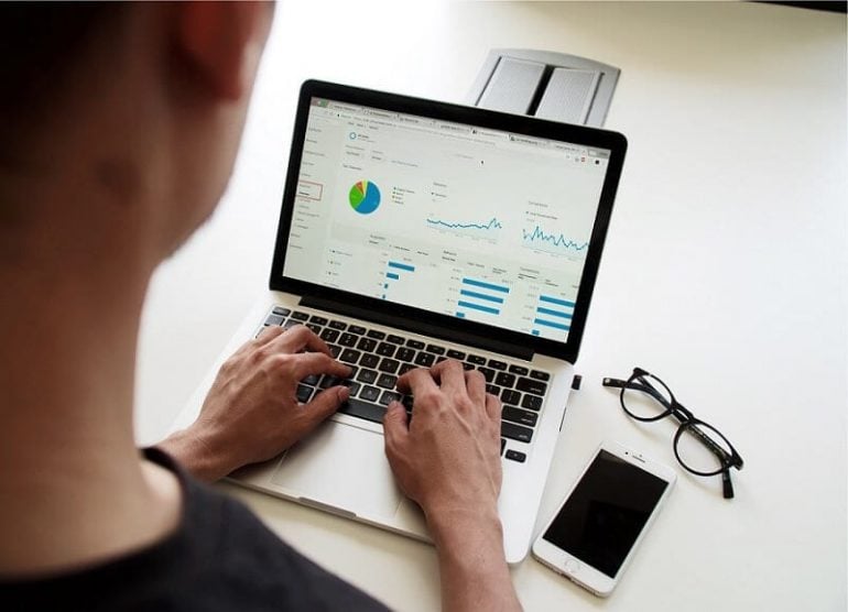 Loja contrata assistente de e-commerce em Itabira
