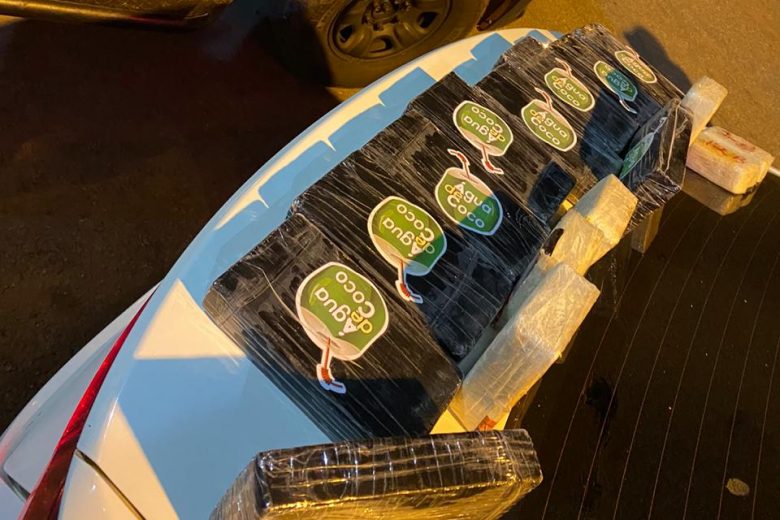 Drogas que seriam levadas para o Espírito Santo são apreendidas pela PRF em Monlevade