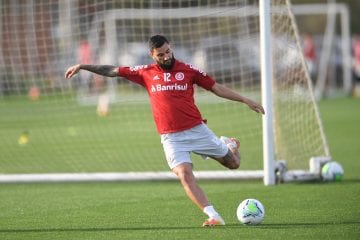 Inter busca liderança em confronto contra o São Paulo