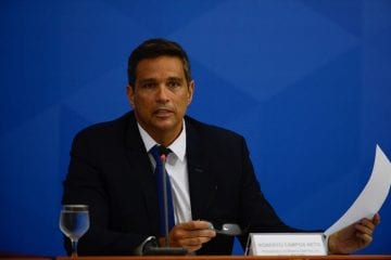 Taxa de rejeição do Pix está em 6,5%, diz Campos Neto