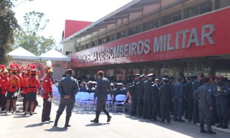 Concurso abre 40 vagas para bombeiros com salários de até R$10.028,33