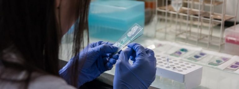Estado investe em 20 mil testes para covid-19