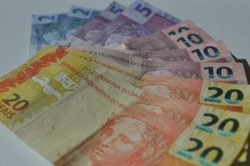 Trabalhadores nascidos em dezembro recebem hoje crédito do FGTS