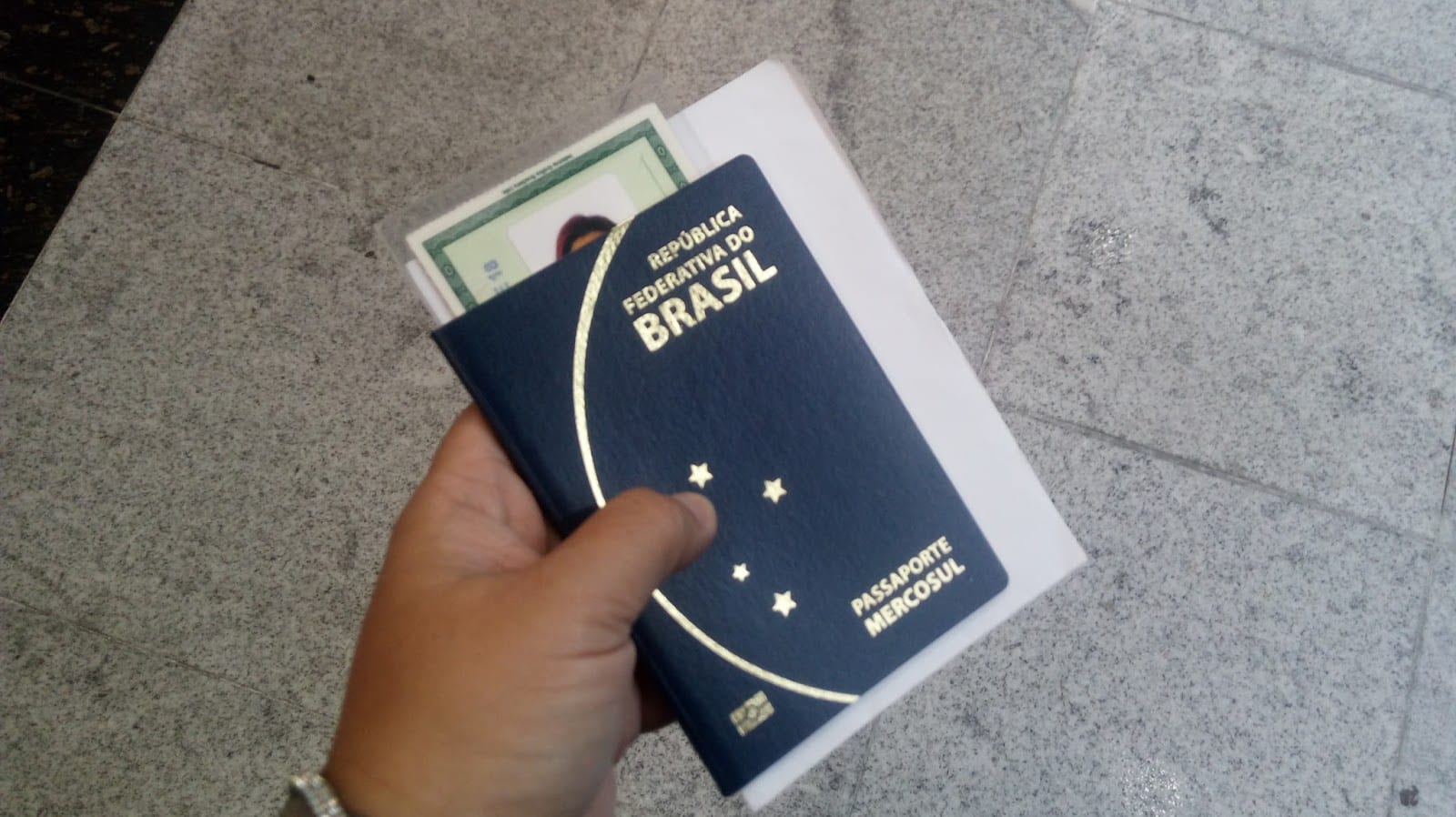 Retomada de viagens aos EUA depende de redução da pandemia no Brasil, diz Forster