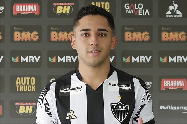 Atlético oficializa empréstimo de Léo Sena ao Spezia, da Itália