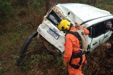 Motorista é socorrido em estado grave após acidente na BR-040