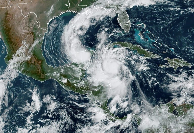 Ciclone Delta se aproxima do México como “furacão perigoso”