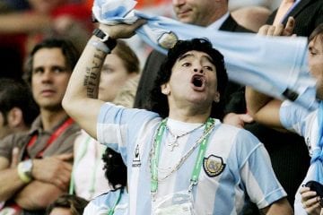 Maradona comemora 60º aniversário com homenagens por todo o mundo