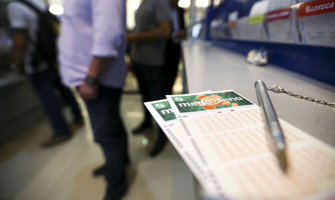Ainda dá tempo! Mega-sena sorteia, hoje, 38 milhões de reais