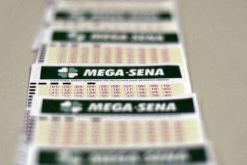 Mega-Sena acumula e pagará R$ 75 milhões no sábado