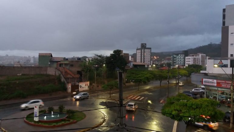 Sexta-feira poderá ter chuva em Itabira e região; confira a previsão do tempo