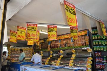 Brasileiros dizem acreditar em inflação de 4,8% nos próximos 12 meses