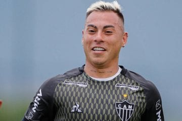 Vargas titular? Veja prováveis escalações para Corinthians x Atlético