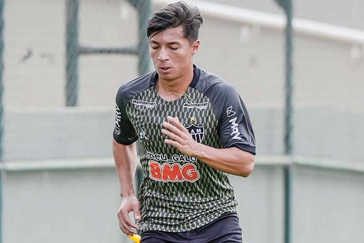 Na Seleção Equatoriana, Alan Franco, do Atlético, testa positivo para a COVID-19