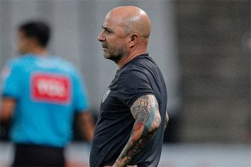 Sampaoli diz que Atlético compensou imprecisão com atitude em virada sobre o Corinthians