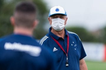 Cruzeiro saberá na terça-feira sua real distância para o G4 da Série B