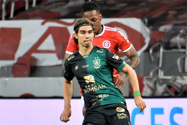 América vai reavaliar volante Zé Ricardo antes de jogo contra Internacional na Copa do Brasil