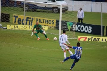 Avaí vence Confiança-SE em casa e amplia boa fase na Série B